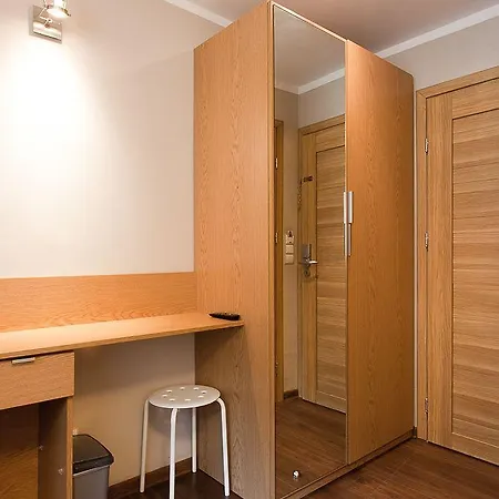 Karolinka ホームステイ シュチルク