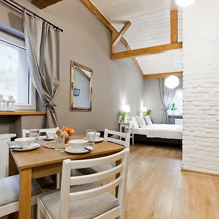 Karolinka ホームステイ *